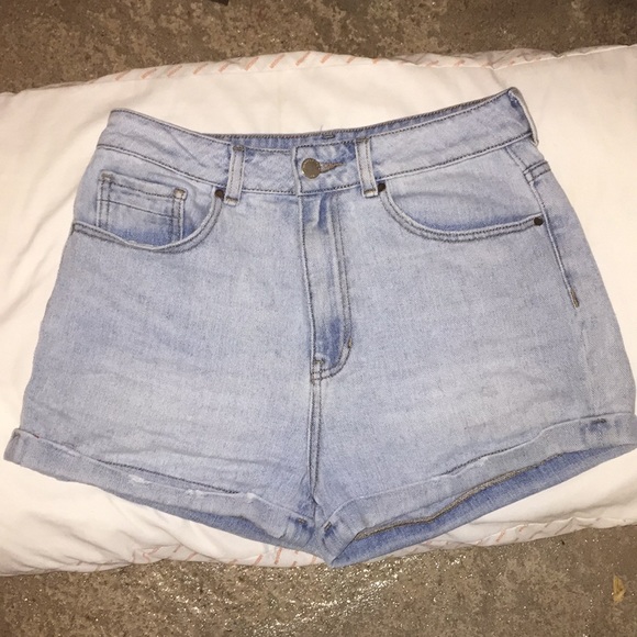 Pacsun Kendall & Kylie High Waisted Mom Shorts - Picture 1 of 2
